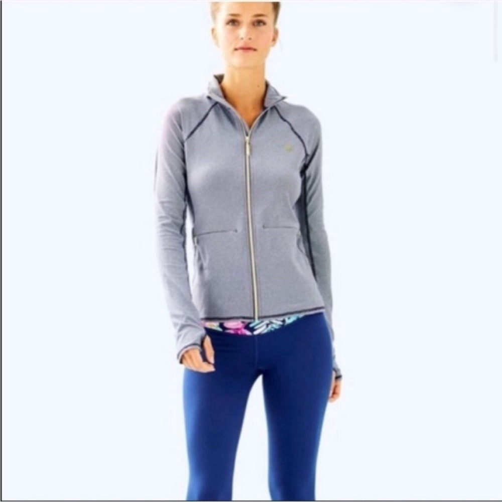 NWOT Lilly Pulitzer Kapti Luxletic Strie Full Zip Jacket in Navy and White Sz L - Picture 2 of 9